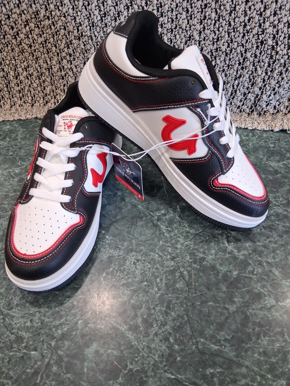 True Religion Sneakers Red White Black Womens Size 8 TR-FLO-PBS Horseshoe Logo